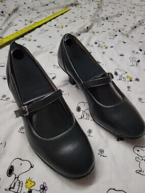 Soft Spot 7W Mary Jane Style Shoes Excellent